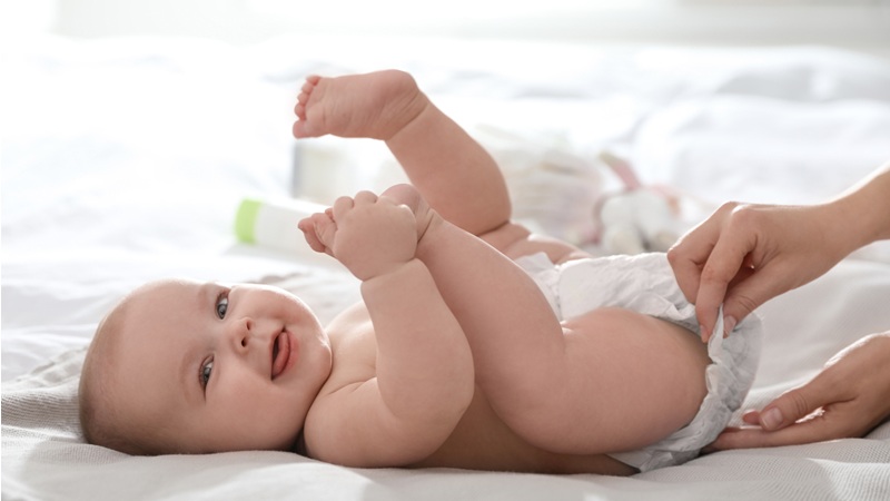 Sai lầm khi chăm sóc da vùng tã trong những ngày nắng nóng: Nguy cơ tiềm ẩn và cách bảo vệ da bé đúng cách